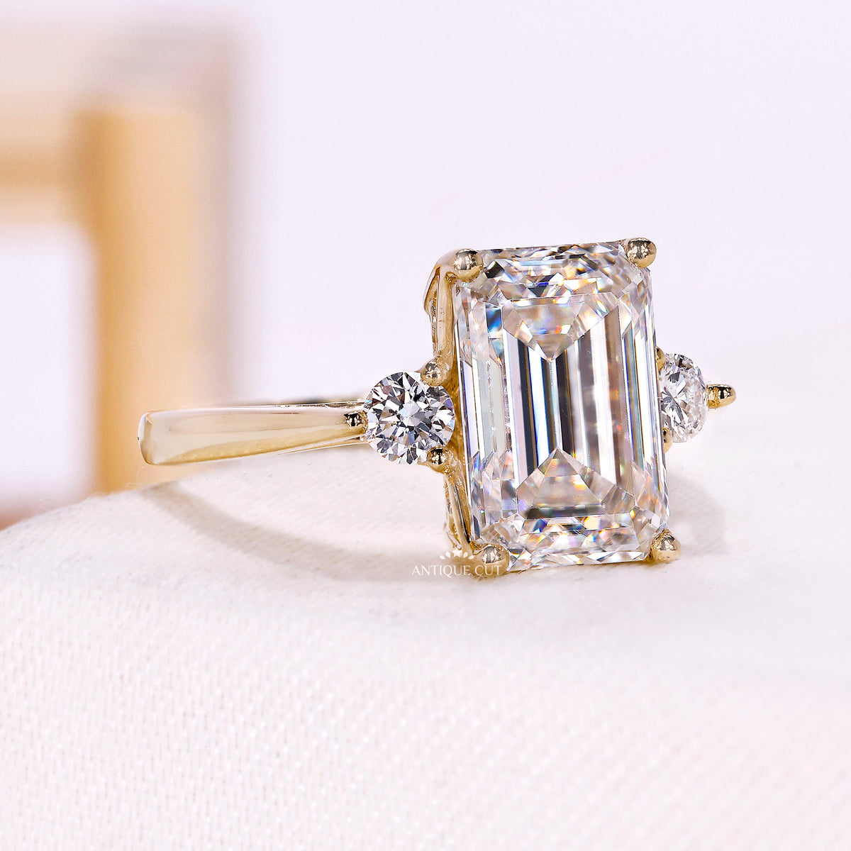 10k Yellow Gold, 14k Yellow Gold, 18k Yellow Gold
