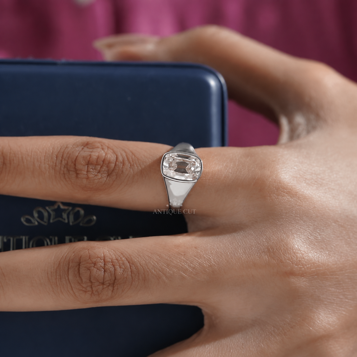 10k White Gold, 14k White Gold, 18k White Gold, Platinum