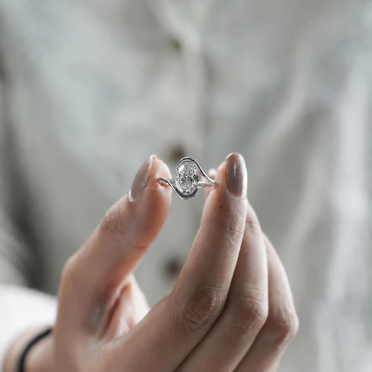 10k White Gold, 14k White Gold, 18k White Gold, Platinum