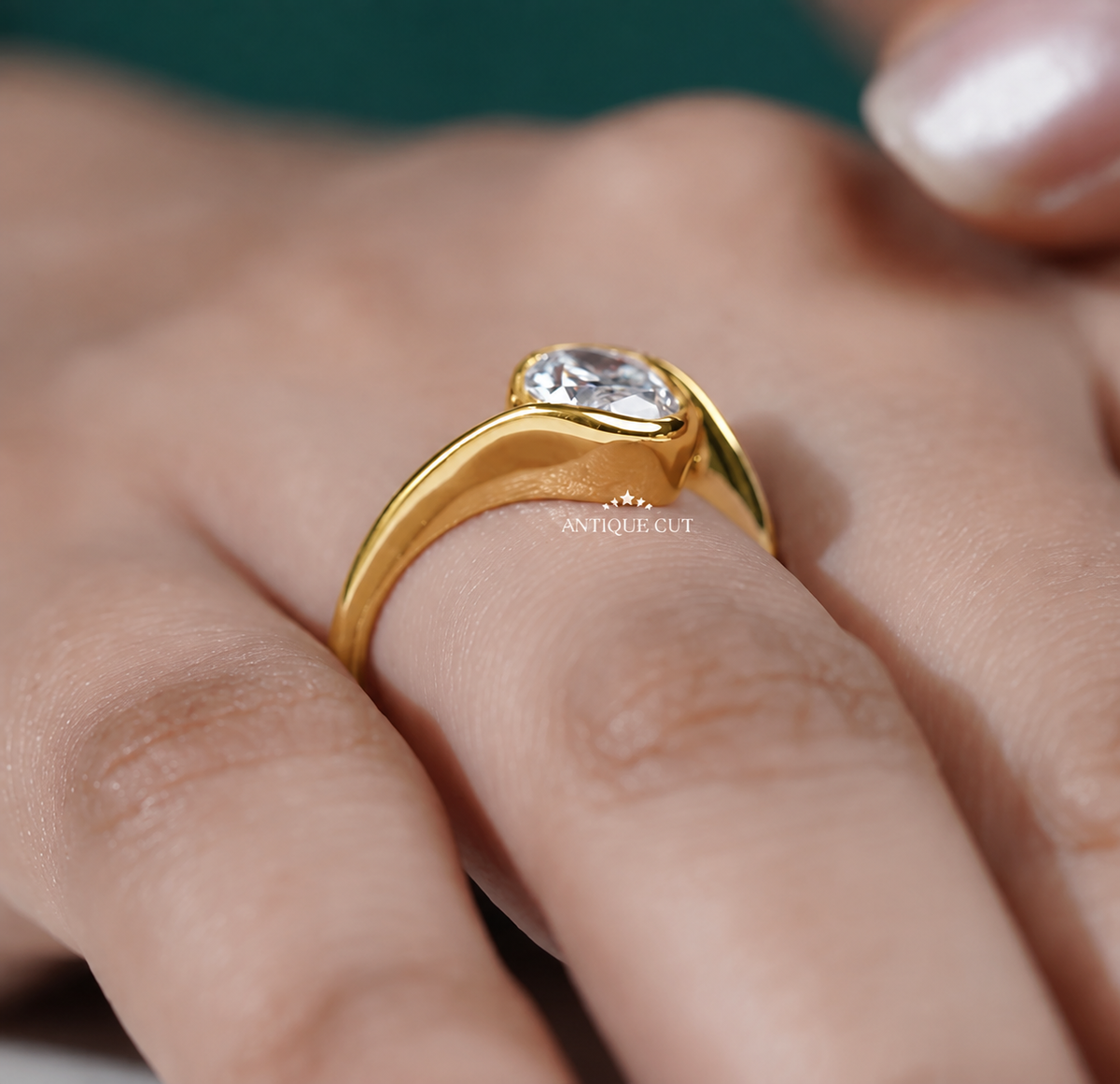 10k Yellow Gold, 14k Yellow Gold, 18k Yellow Gold