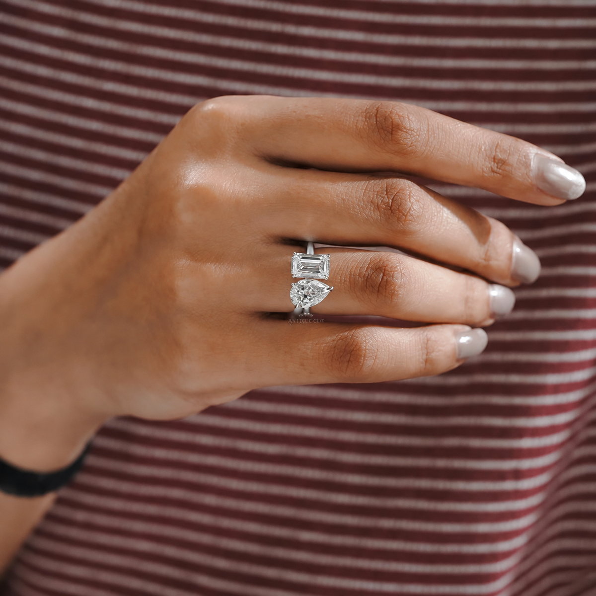 10k White Gold, 14k White Gold, 18k White Gold, Platinum