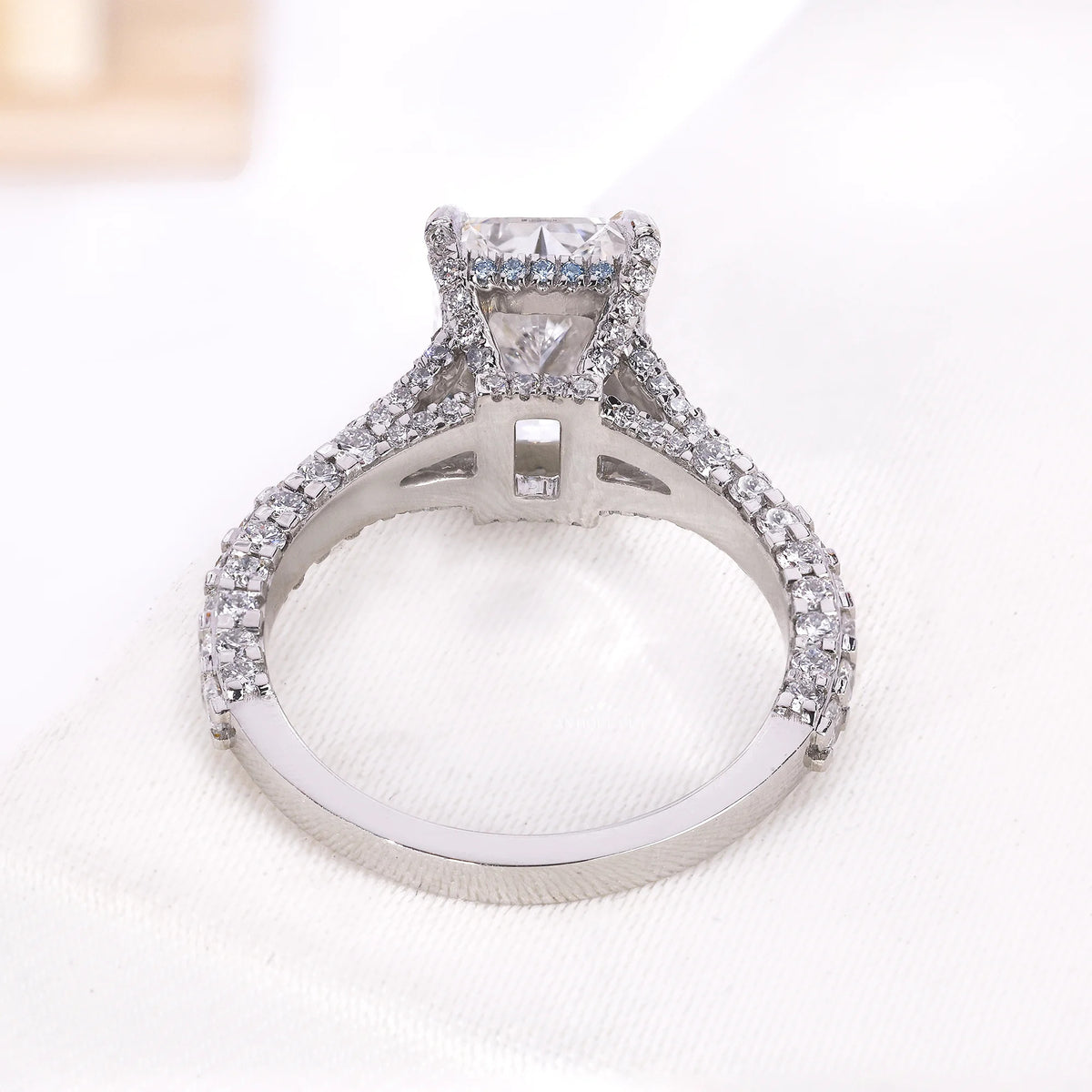 10k White Gold, 14k White Gold, 18k White Gold, Platinum