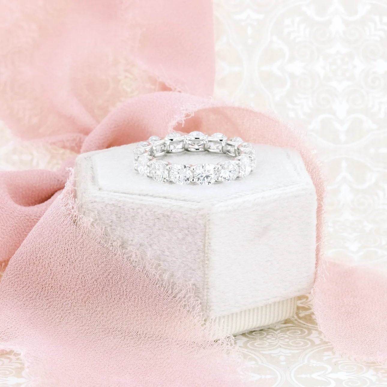 #Color_White Gold