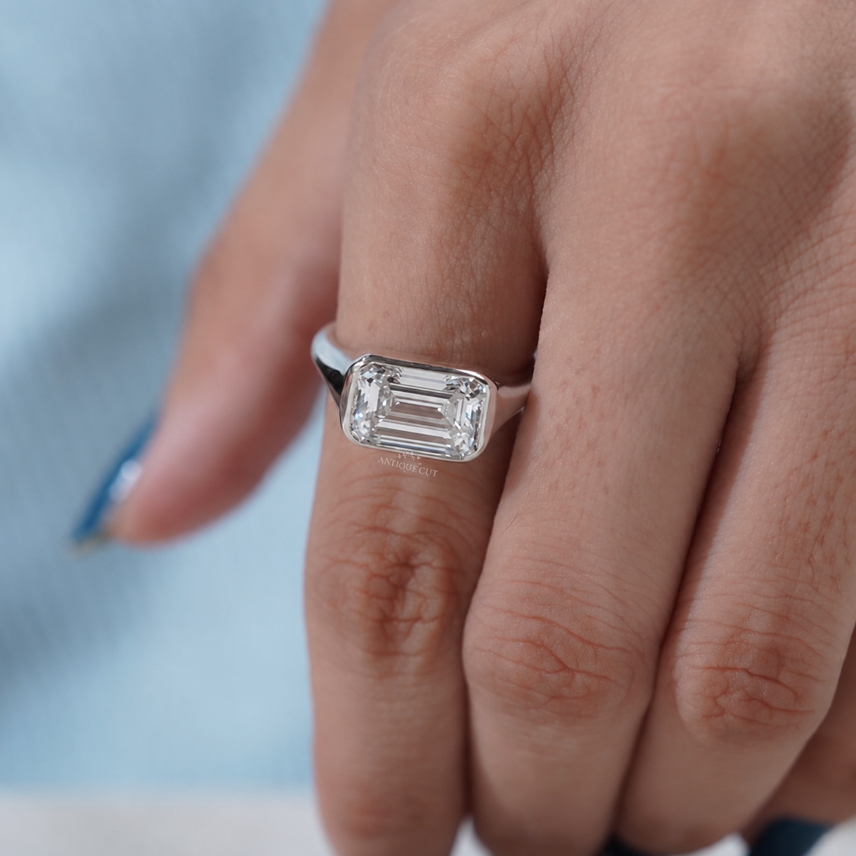 10k White Gold, 14k White Gold, 18k White Gold, Platinum