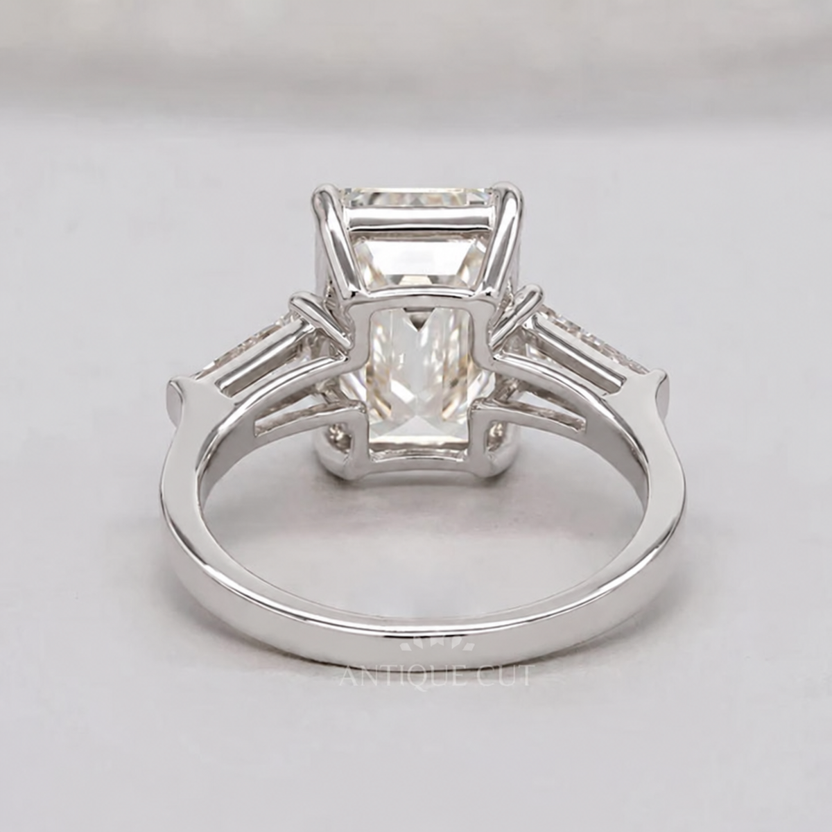 10k White Gold, 14k White Gold, 18k White Gold, Platinum