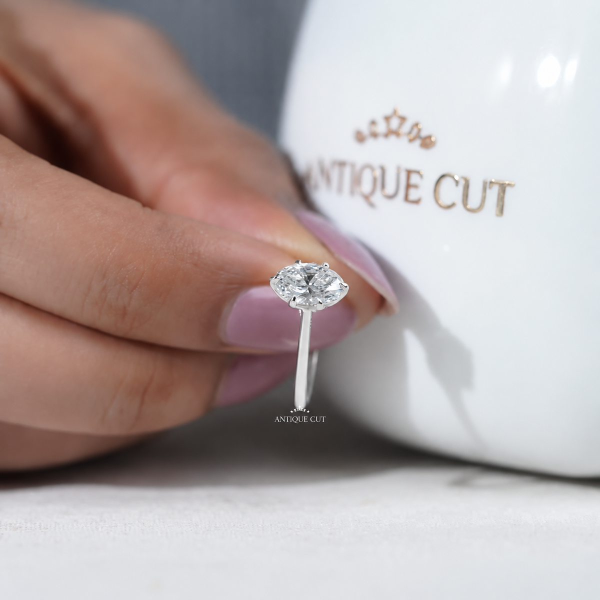 10k White Gold, 14k White Gold, 18k White Gold, Platinum