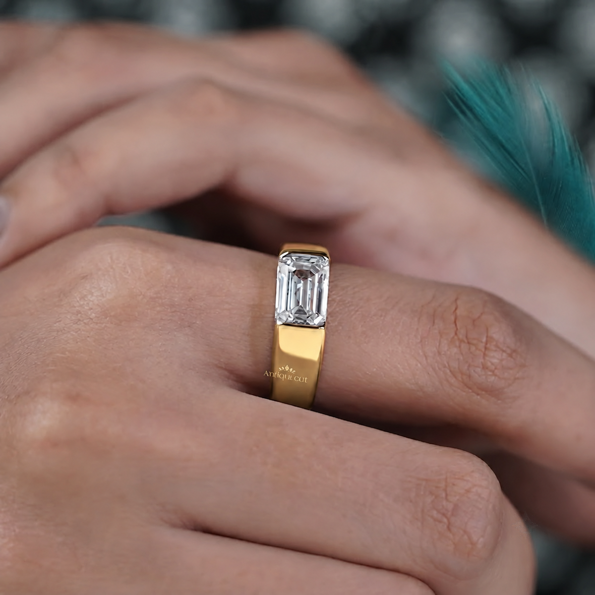 10k Yellow Gold, 14k Yellow Gold, 18k Yellow Gold