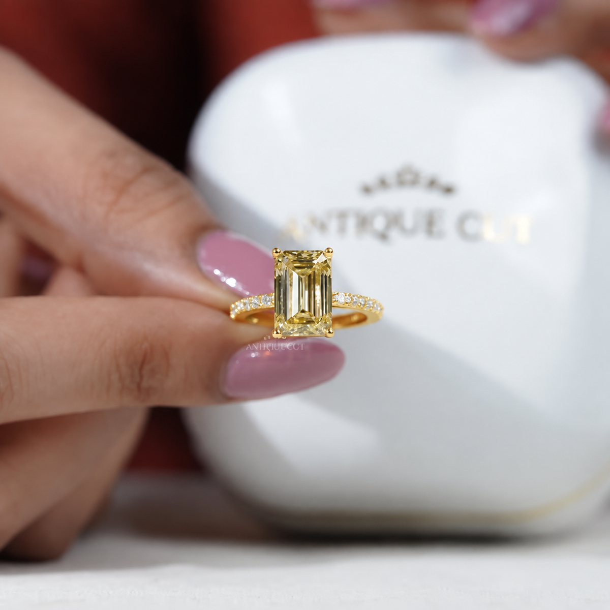 10k Yellow Gold, 14k Yellow Gold, 18k Yellow Gold