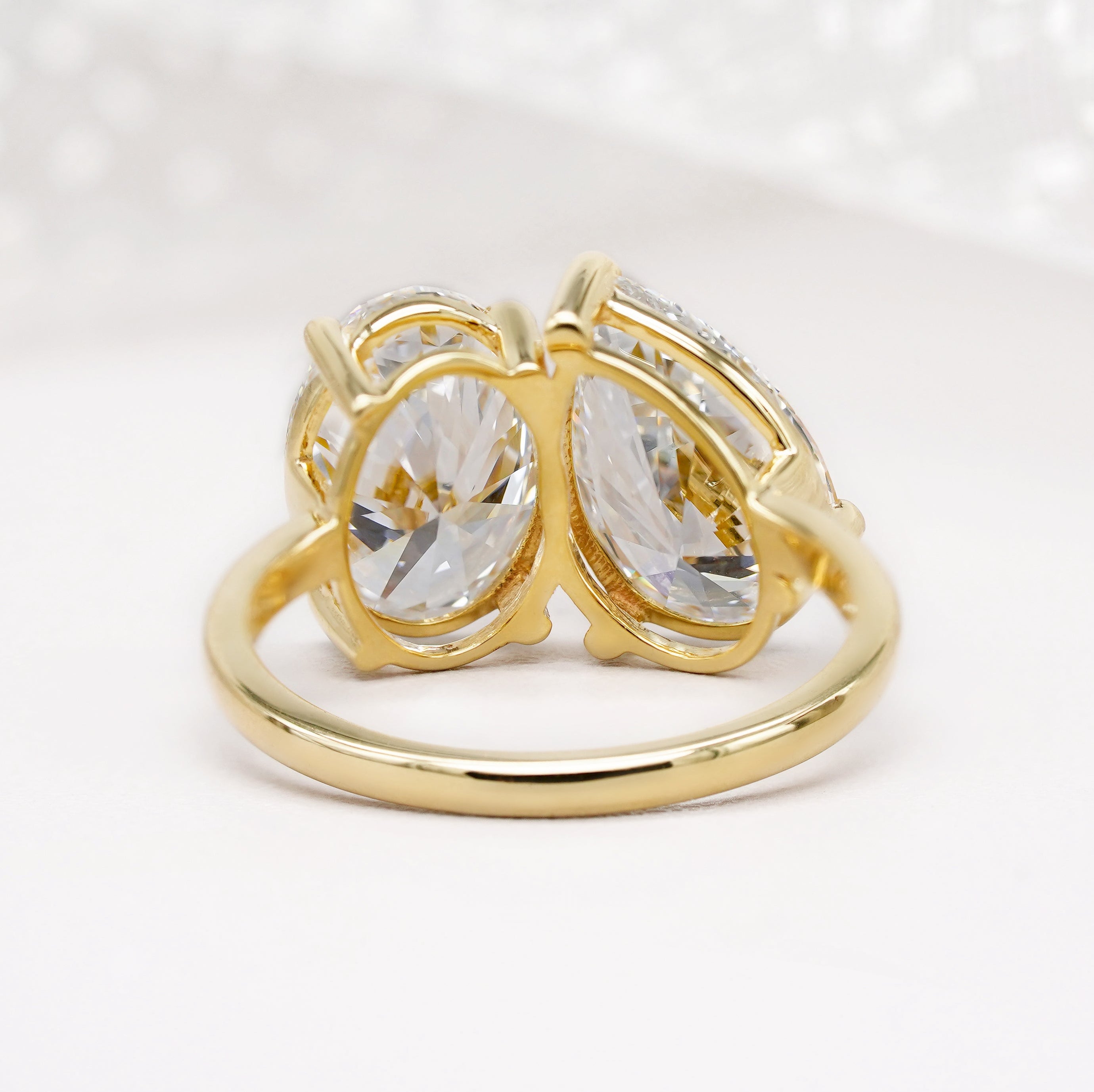 Elegant lab grown Toi Et Moi diamond ring