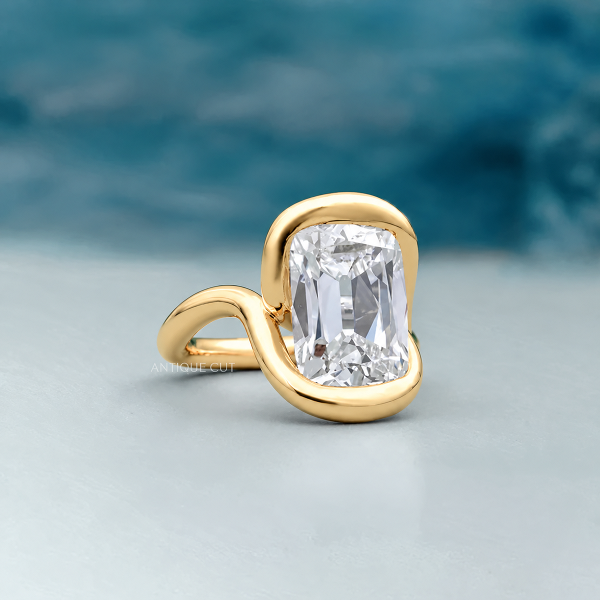 10k Yellow Gold, 14k Yellow Gold, 18k Yellow Gold