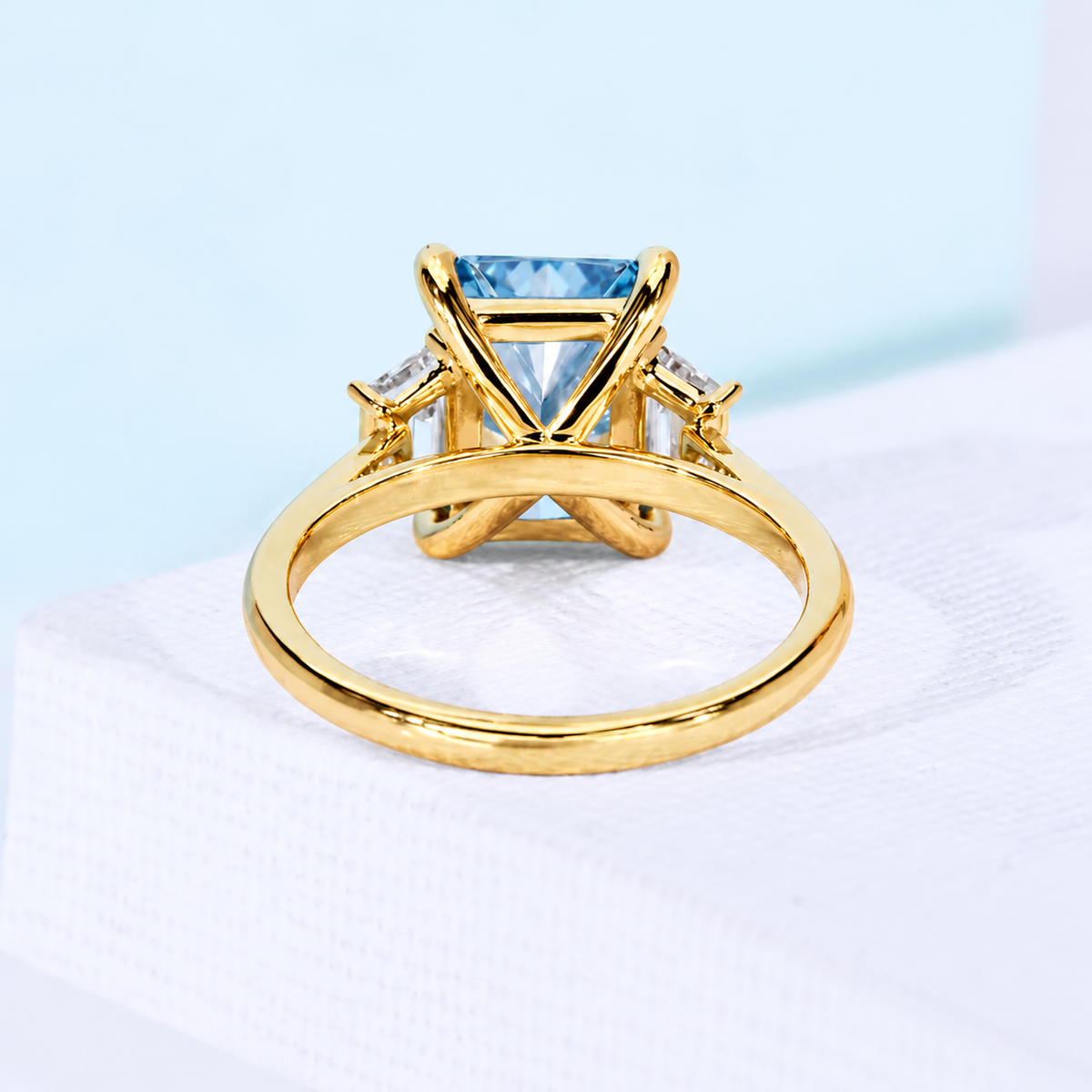 10k Yellow Gold, 14k Yellow Gold, 18k Yellow Gold