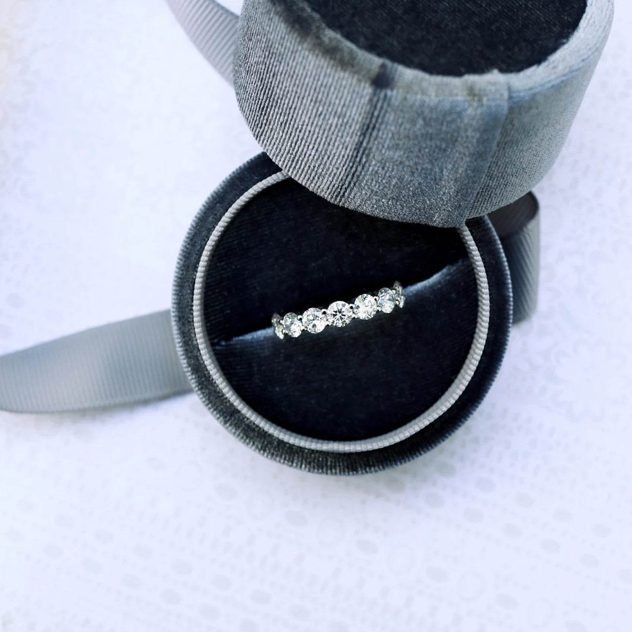 #Color_White Gold