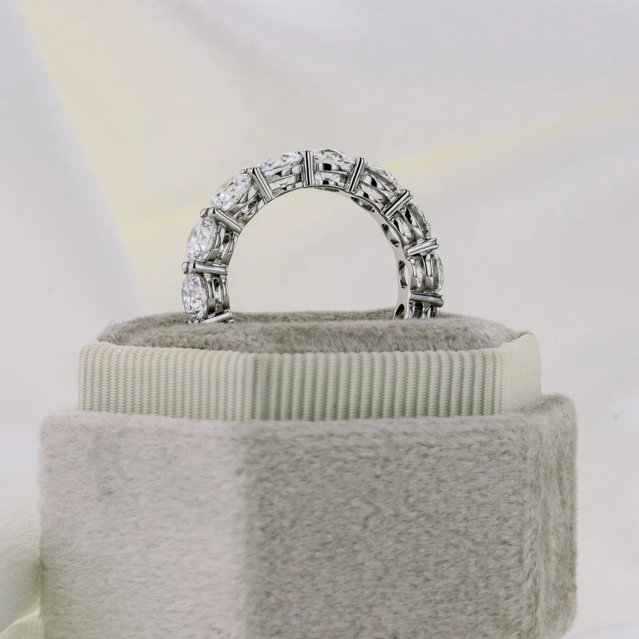 #Color_White Gold