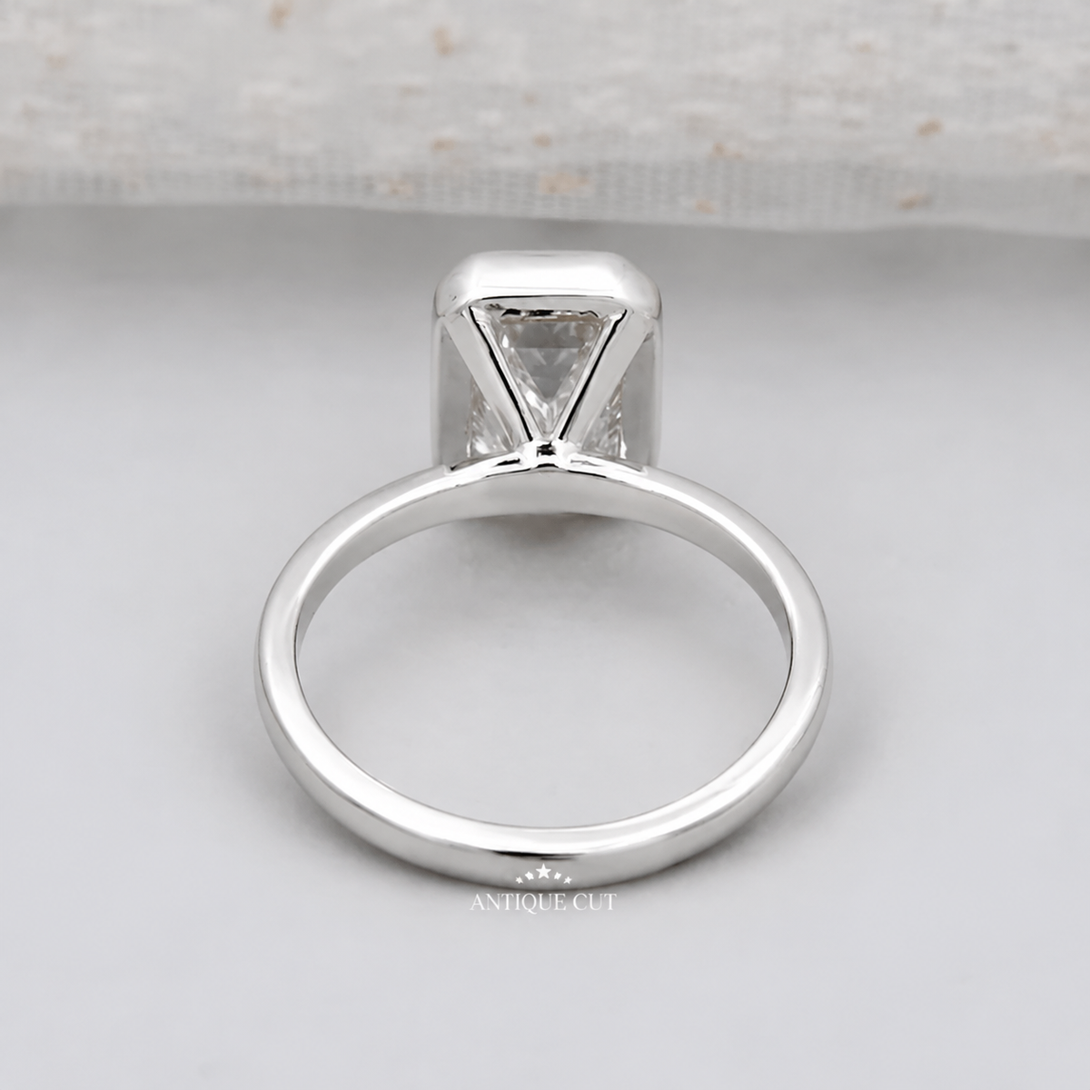 10k White Gold, 14k White Gold, 18k White Gold, Platinum