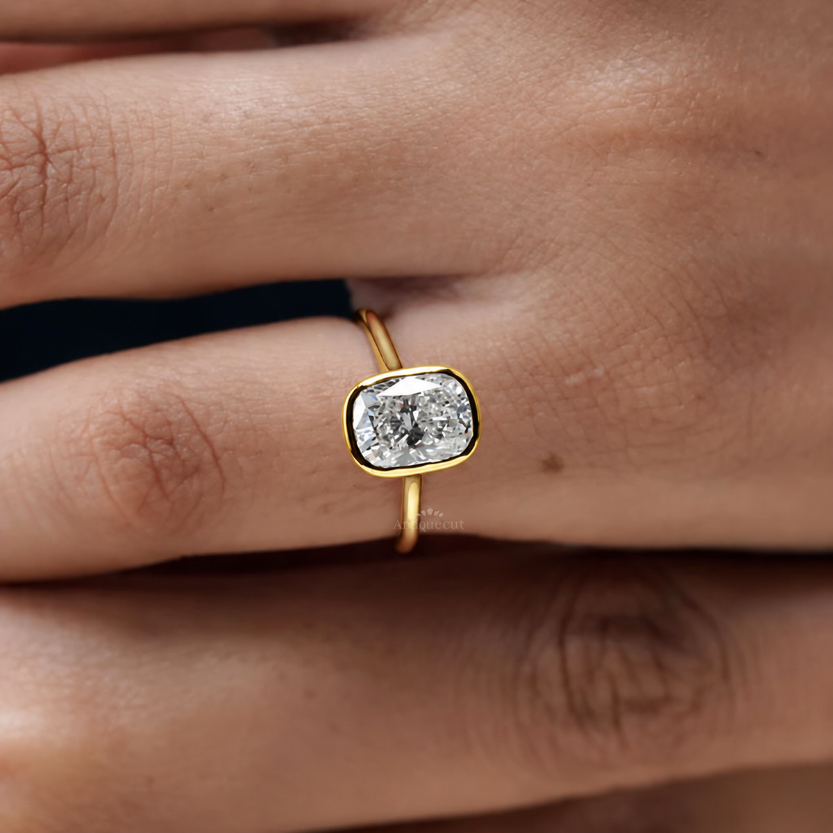 10k Yellow Gold, 14k Yellow Gold, 18k Yellow Gold