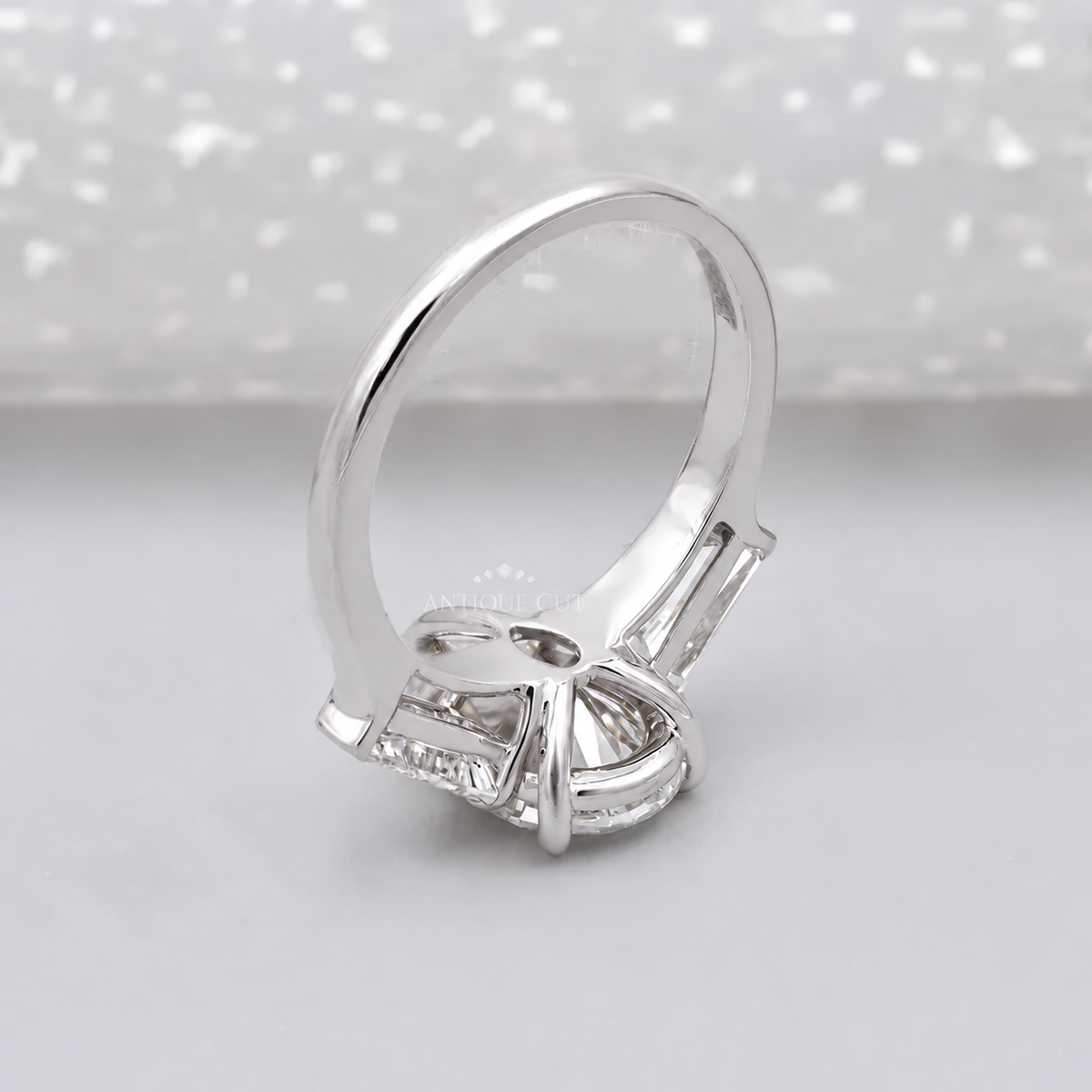 10k White Gold, 14k White Gold, 18k White Gold, Platinum