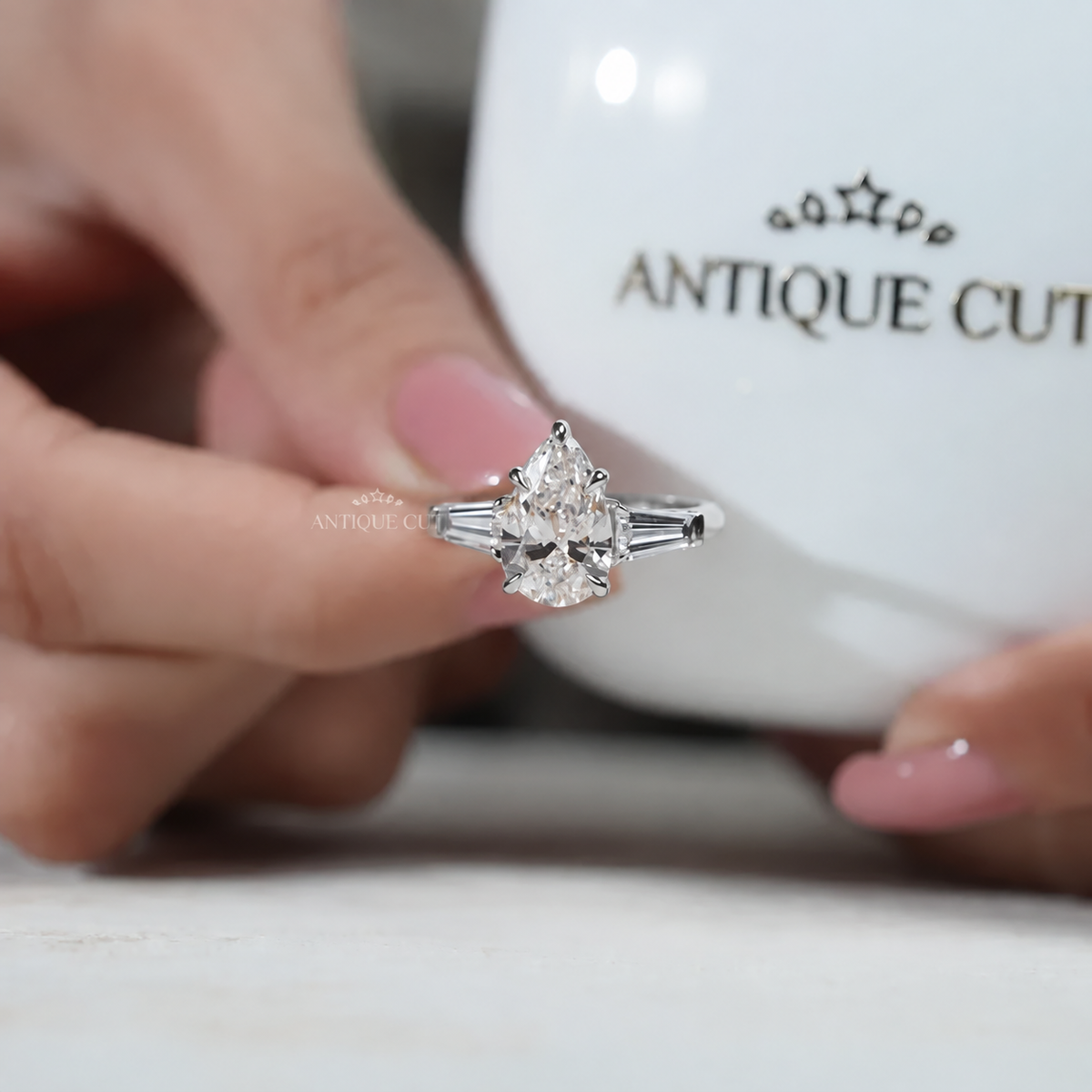 10k White Gold, 14k White Gold, 18k White Gold, Platinum