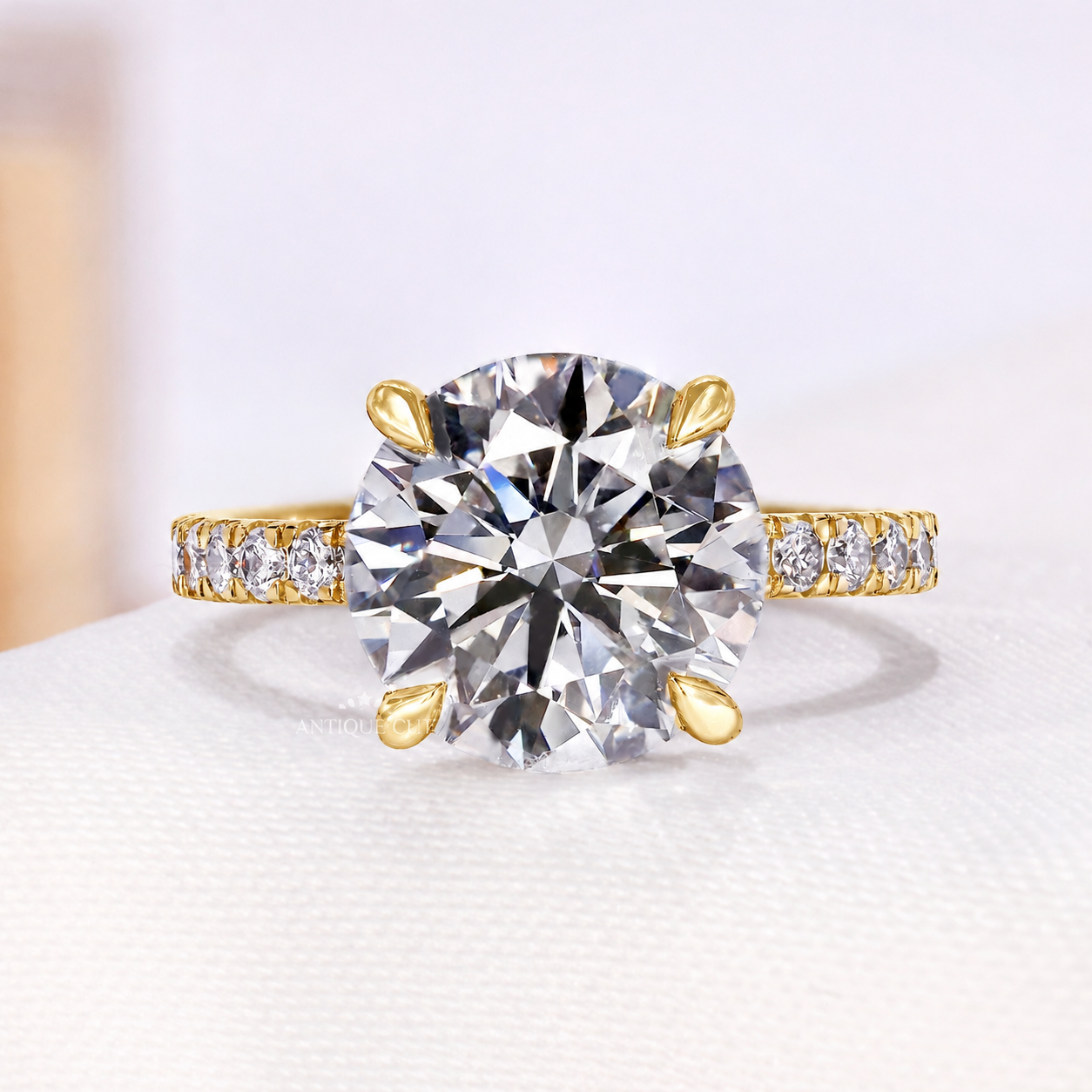 10k Yellow Gold, 14k Yellow Gold, 18k Yellow Gold
