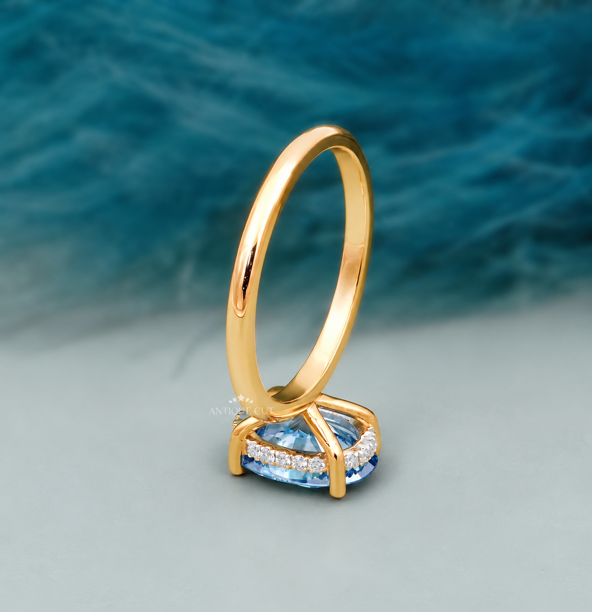 10k Yellow Gold, 14k Yellow Gold, 18k Yellow Gold