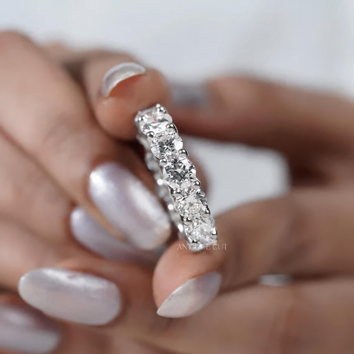 10k White Gold, 14k White Gold, 18k White Gold, Platinum