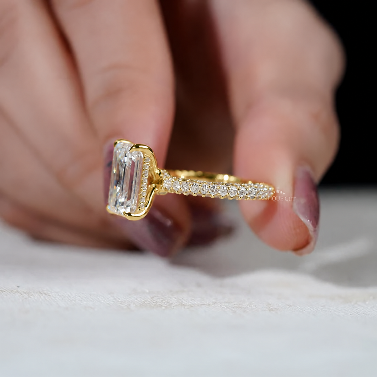 10k Yellow Gold, 14k Yellow Gold, 18k Yellow Gold