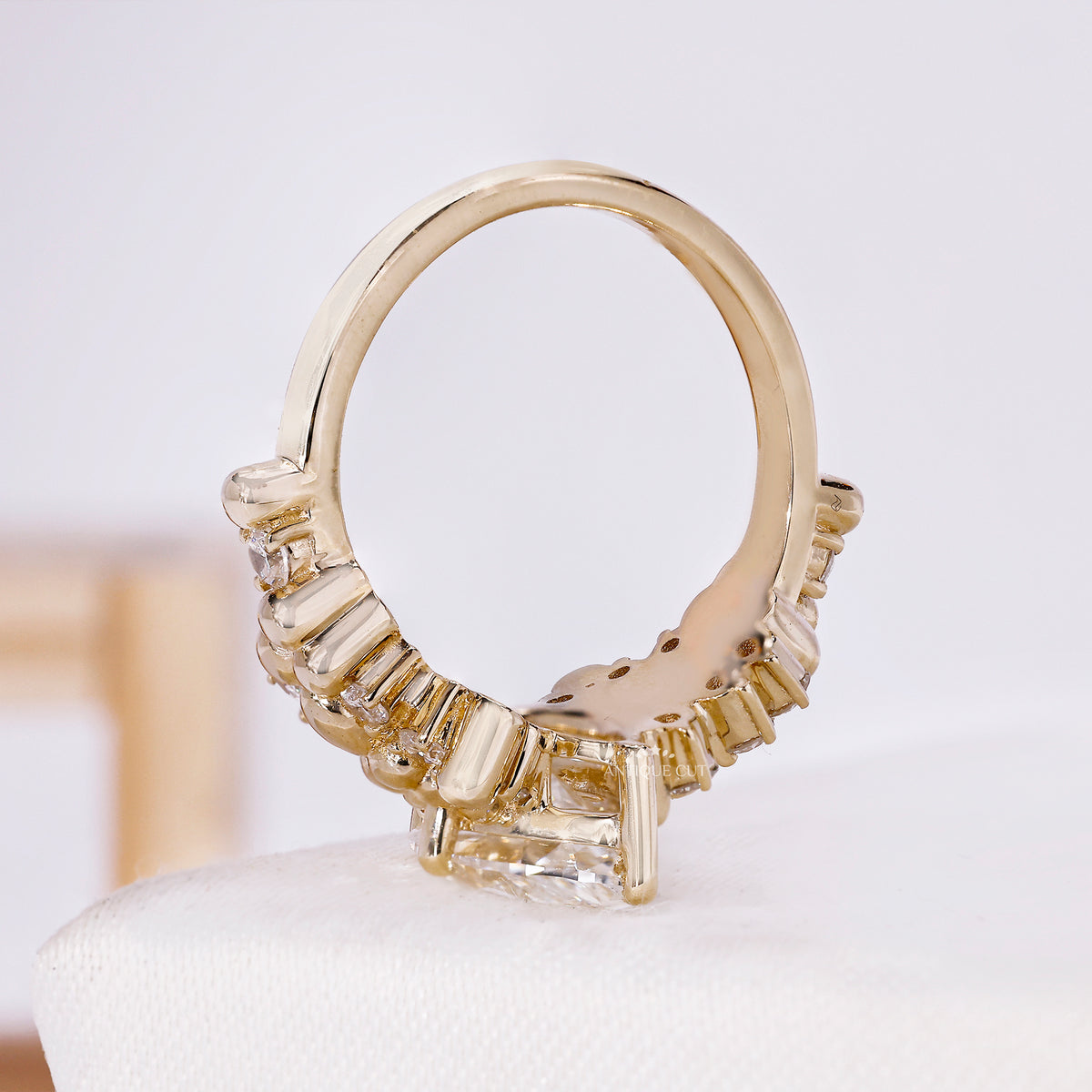 10k Yellow Gold, 14k Yellow Gold, 18k Yellow Gold