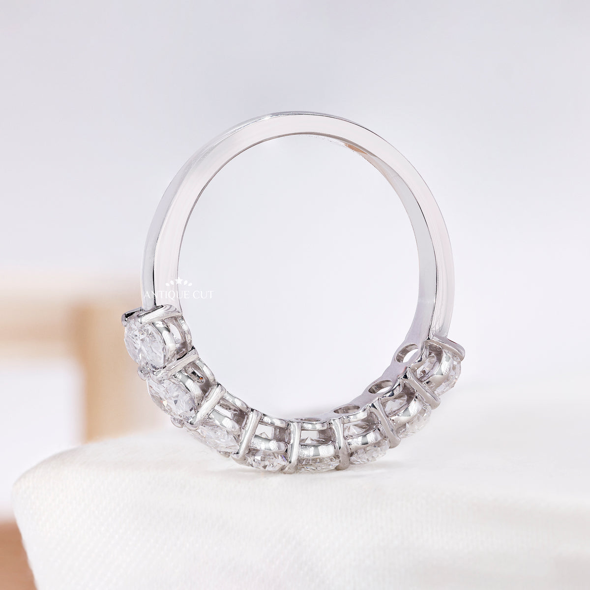 10k White Gold, 14k White Gold, 18k White Gold, Platinum