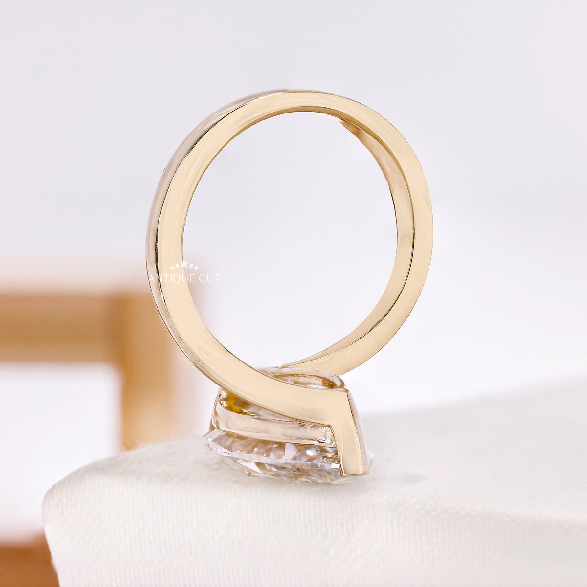4.00 Carat Bypass Marquise diamond Engagement Ring | IGI Certified