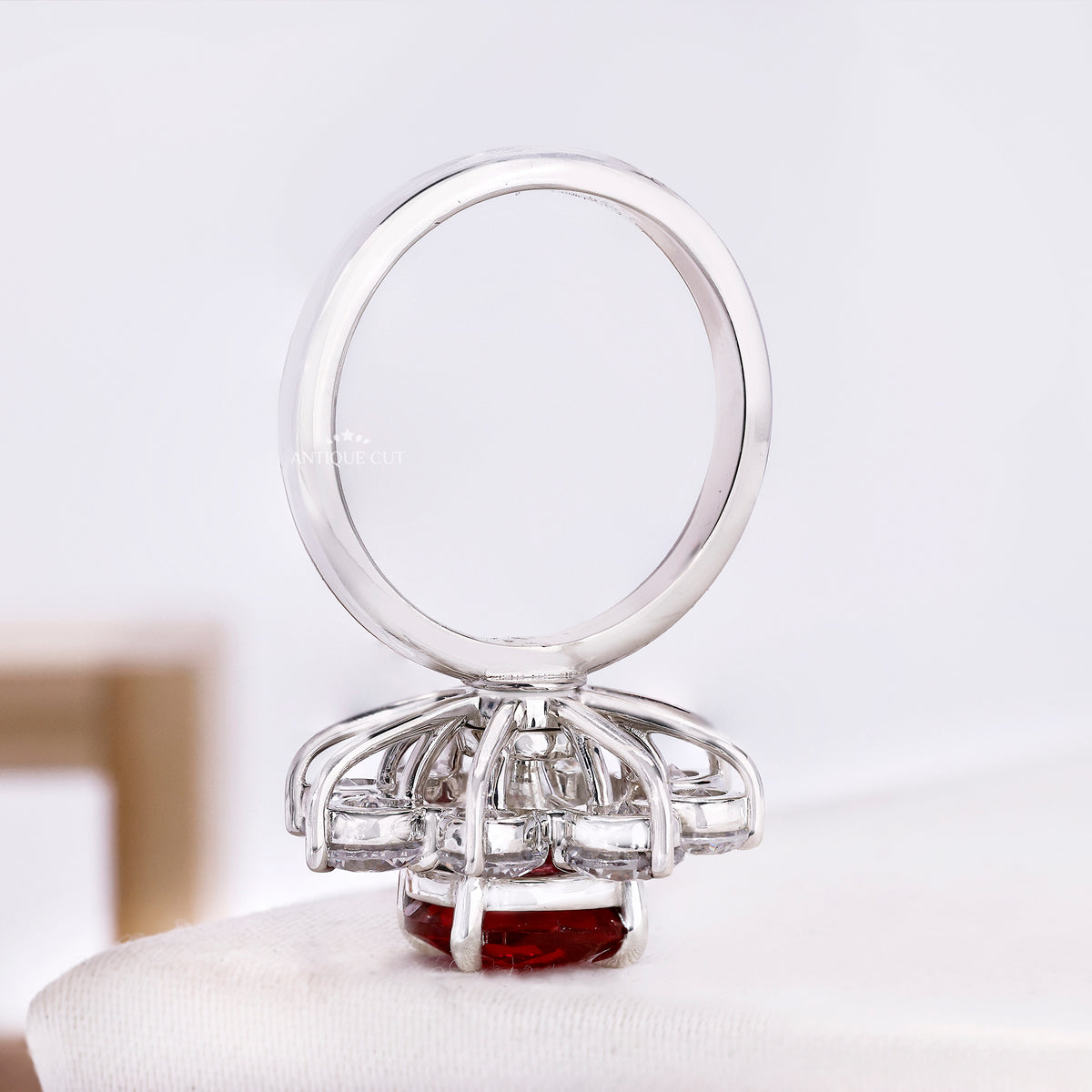 10k White Gold, 14k White Gold, 18k White Gold, Platinum