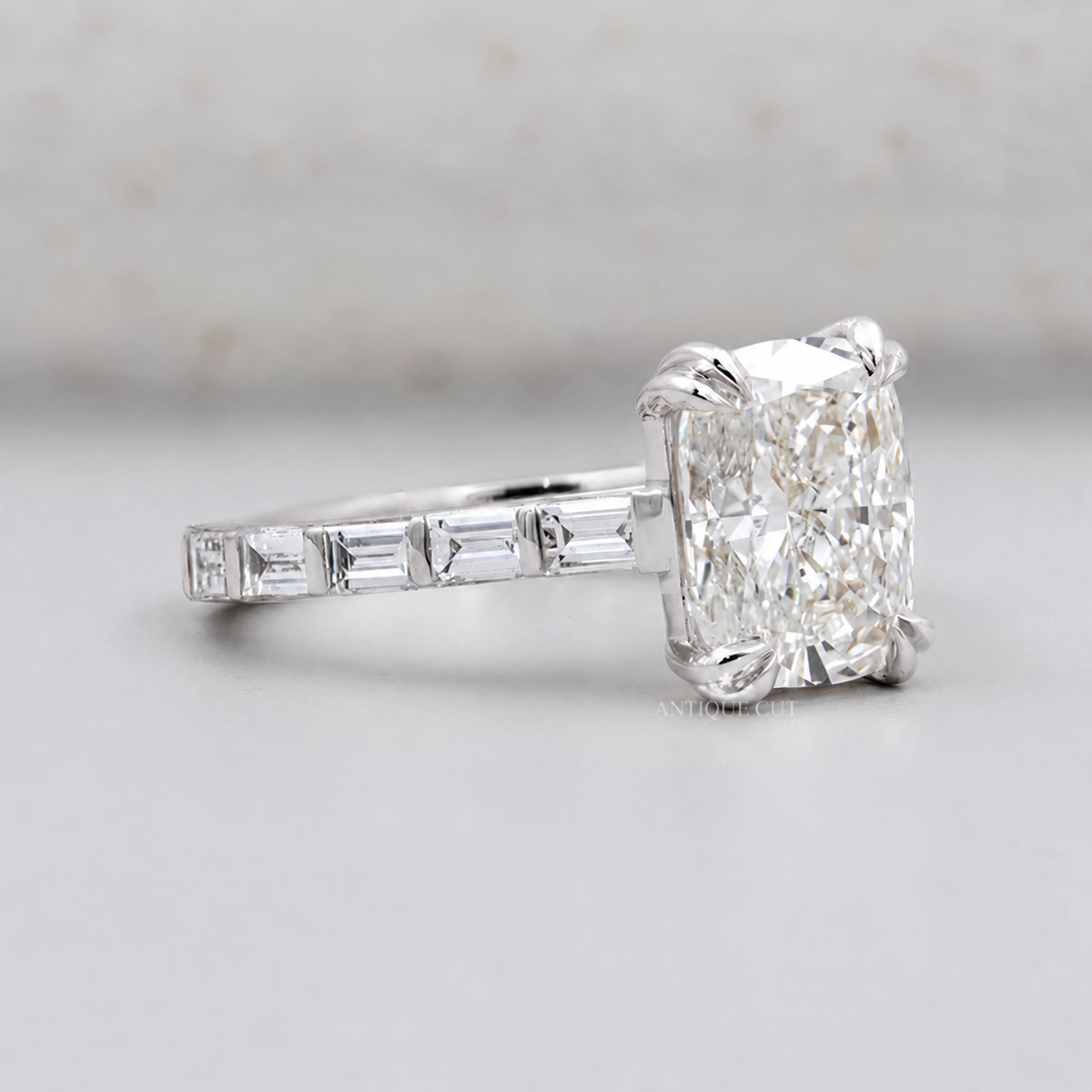 10k White Gold, 14k White Gold, 18k White Gold, Platinum