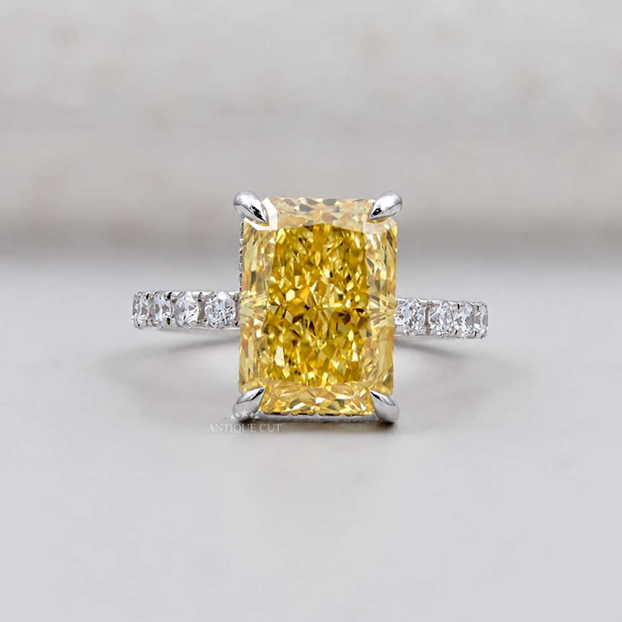 10k White Gold, 14k White Gold, 18k White Gold, Platinum