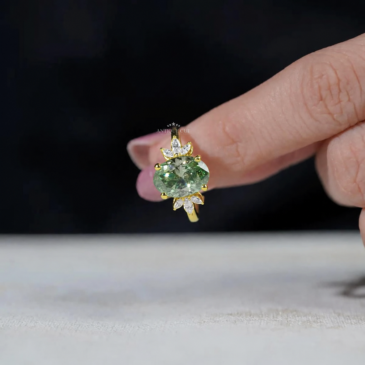 10k Yellow Gold, 14k Yellow Gold, 18k Yellow Gold