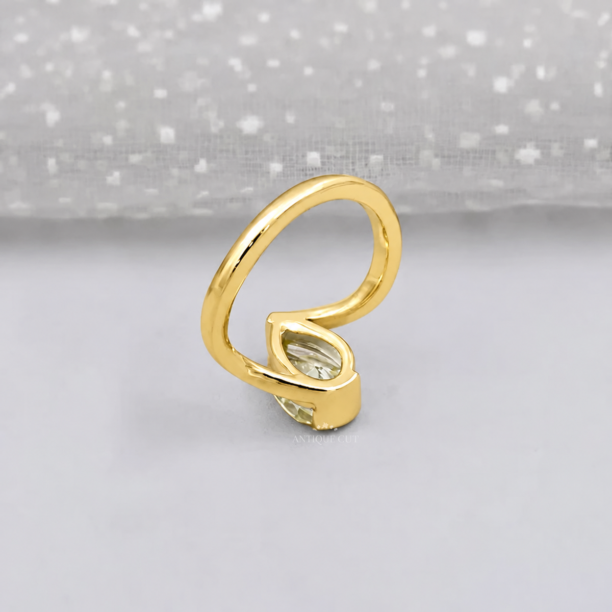 10k Yellow Gold, 14k Yellow Gold, 18k Yellow Gold