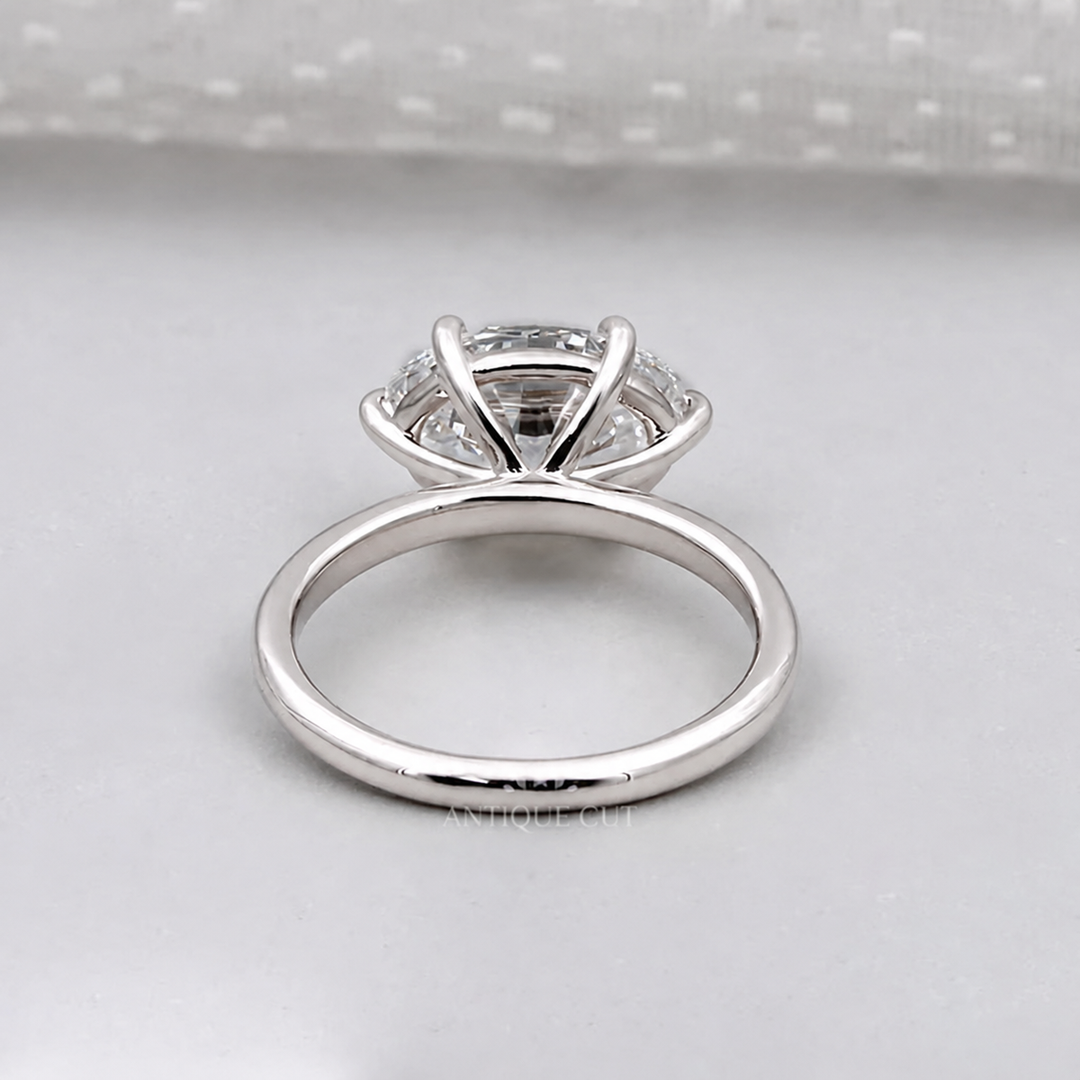 10k White Gold, 14k White Gold, 18k White Gold, Platinum