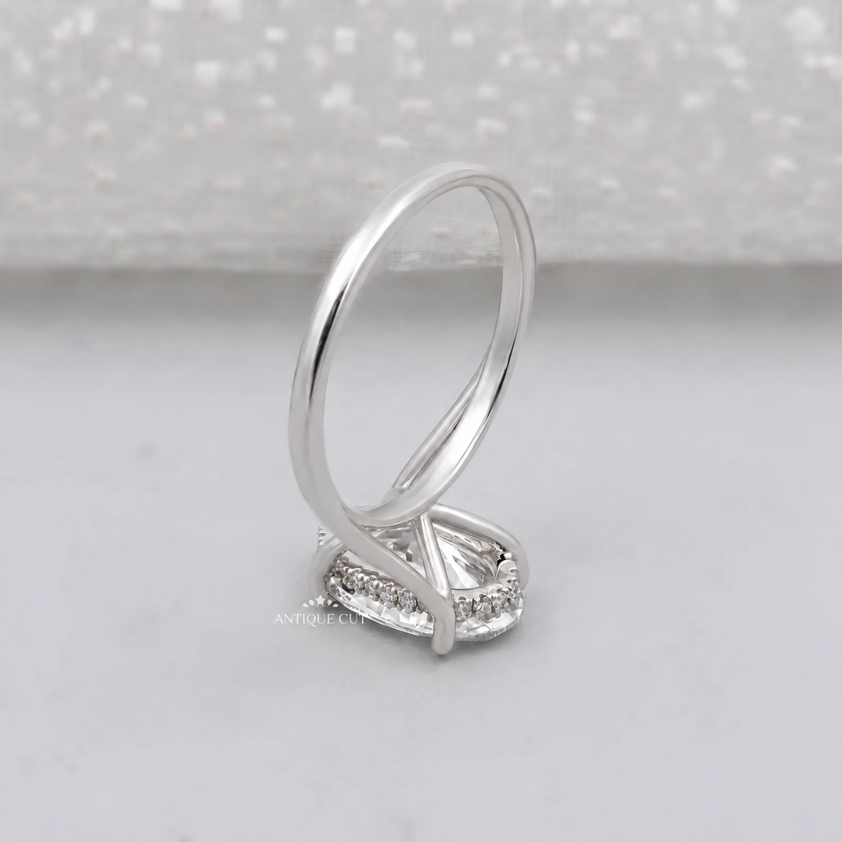 10k White Gold, 14k White Gold, 18k White Gold, Platinum