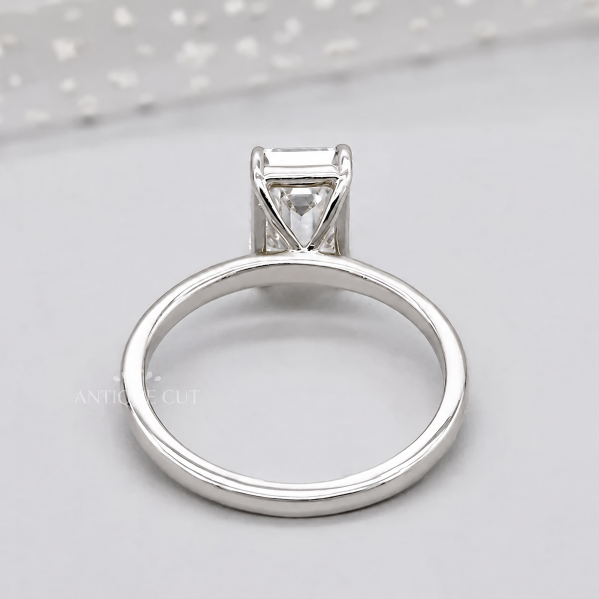 10k White Gold, 14k White Gold, 18k White Gold, Platinum