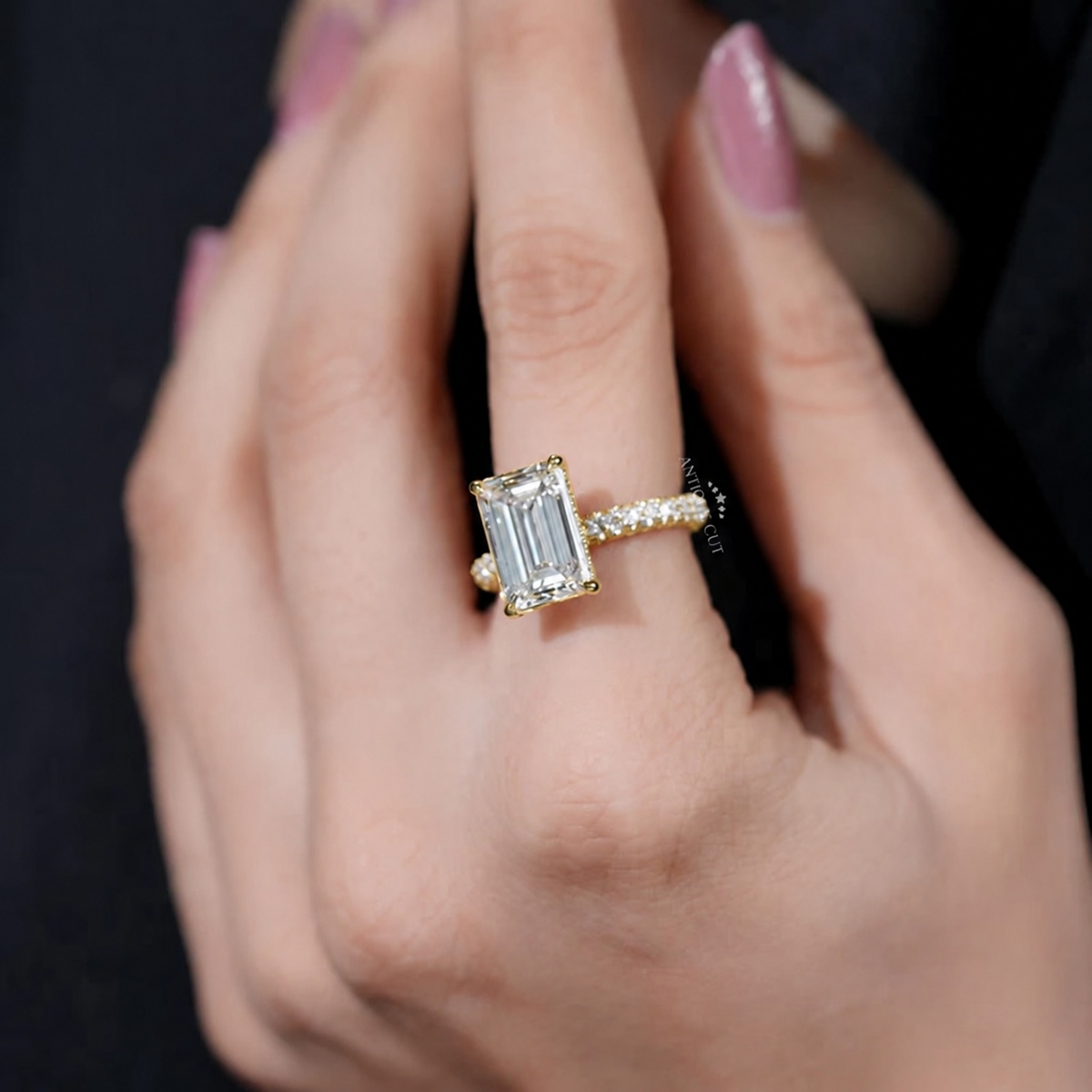 10k Yellow Gold, 14k Yellow Gold, 18k Yellow Gold