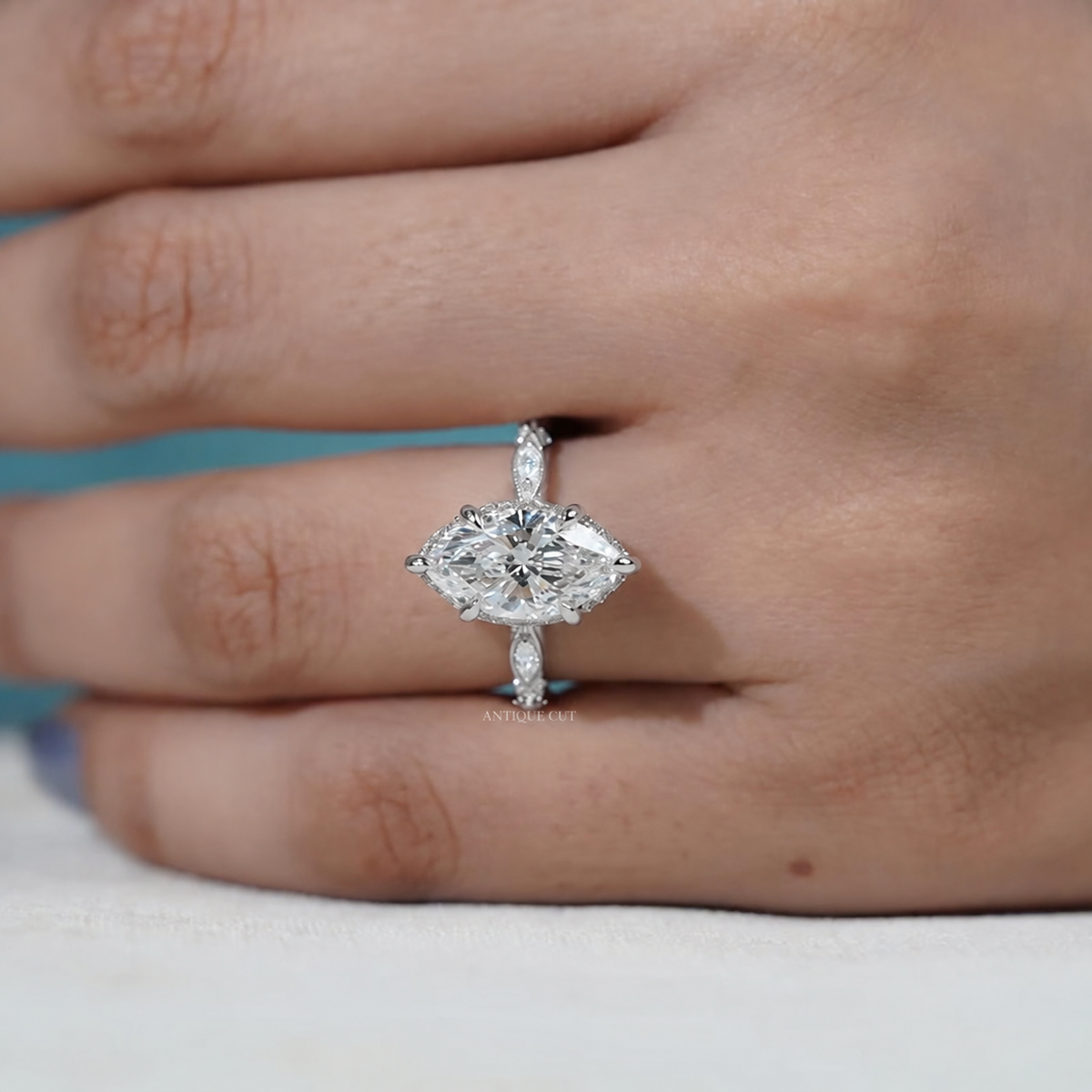 10k White Gold, 14k White Gold, 18k White Gold, Platinum