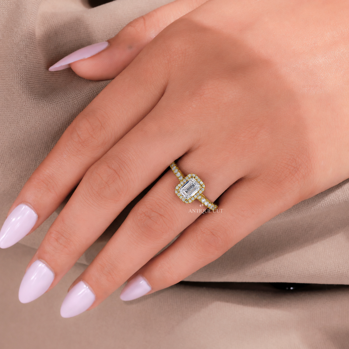 10k Yellow Gold, 14k Yellow Gold, 18k Yellow Gold