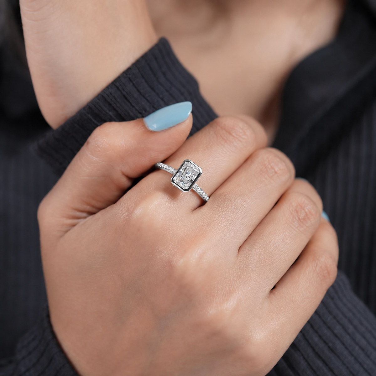 10k White Gold, 14k White Gold, 18k White Gold, Platinum