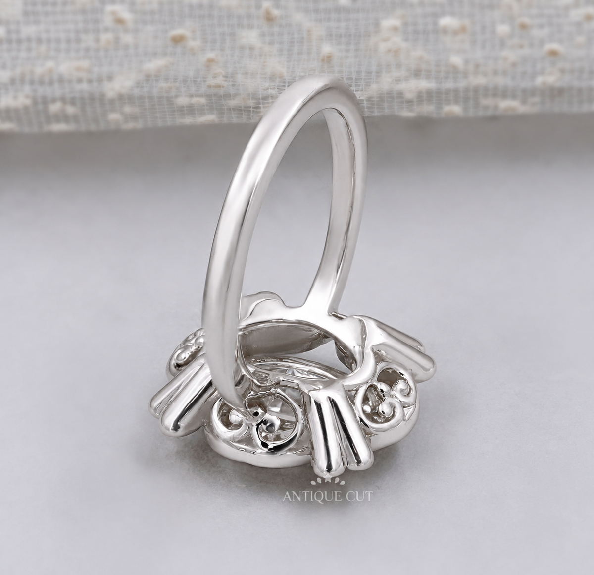 10k White Gold, 14k White Gold, 18k White Gold, Platinum