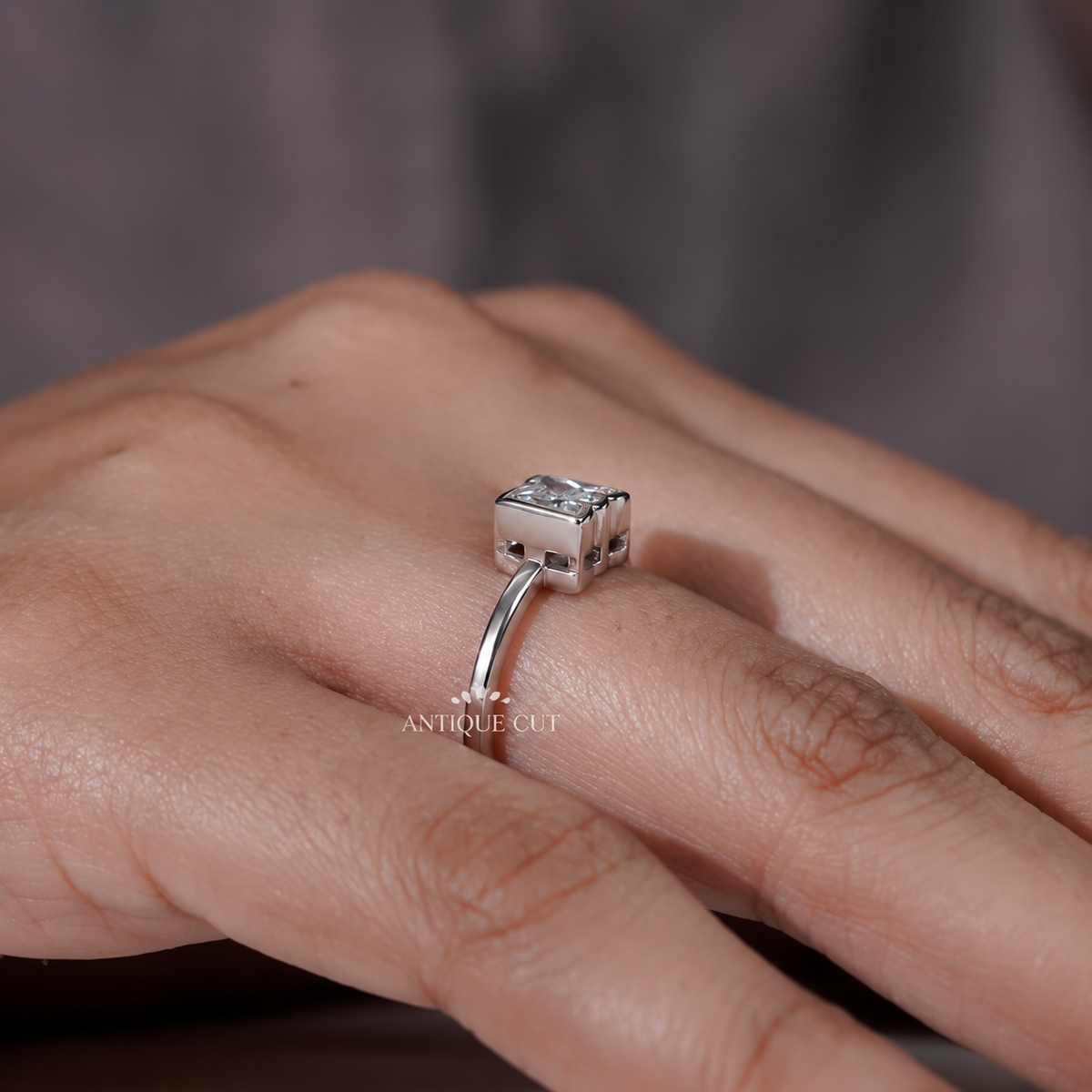 10k White Gold, 14k White Gold, 18k White Gold, Platinum