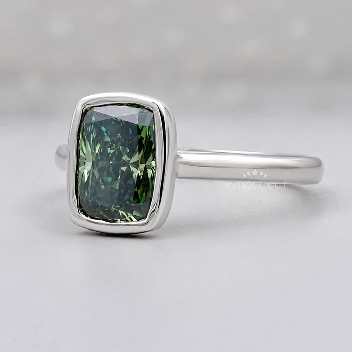 10k White Gold, 14k White Gold, 18k White Gold, Platinum