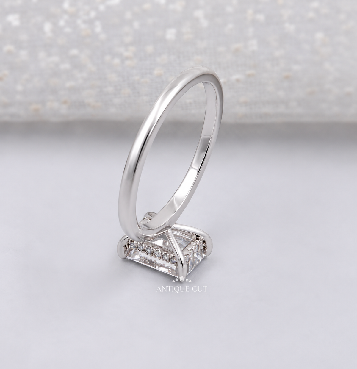 10k White Gold, 14k White Gold, 18k White Gold, Platinum