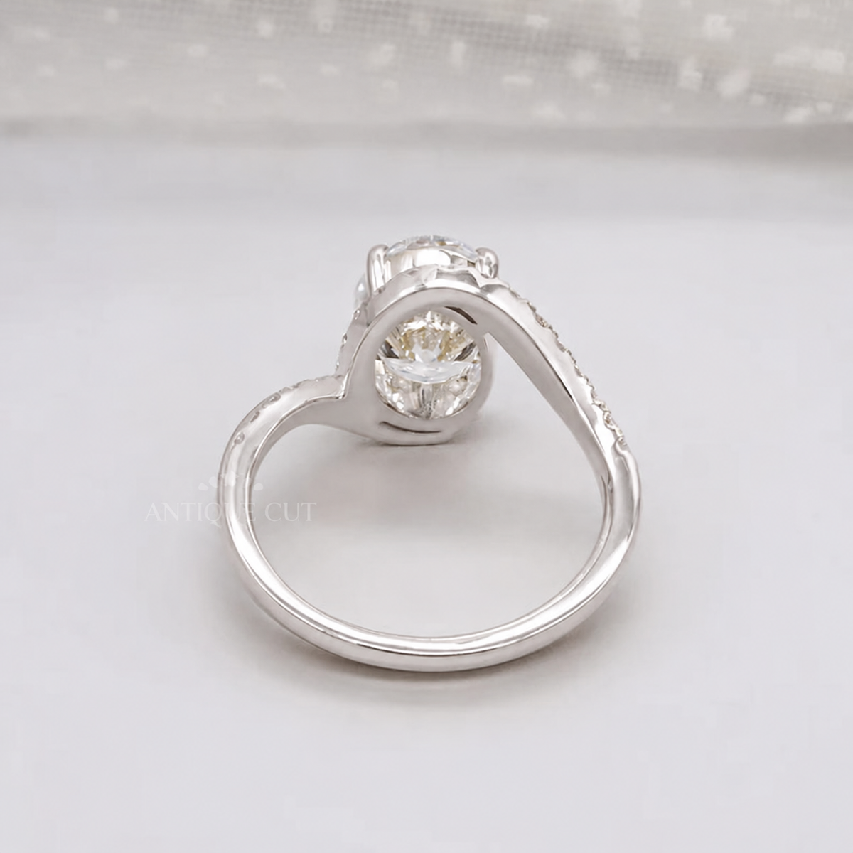 10k White Gold, 14k White Gold, 18k White Gold, Platinum