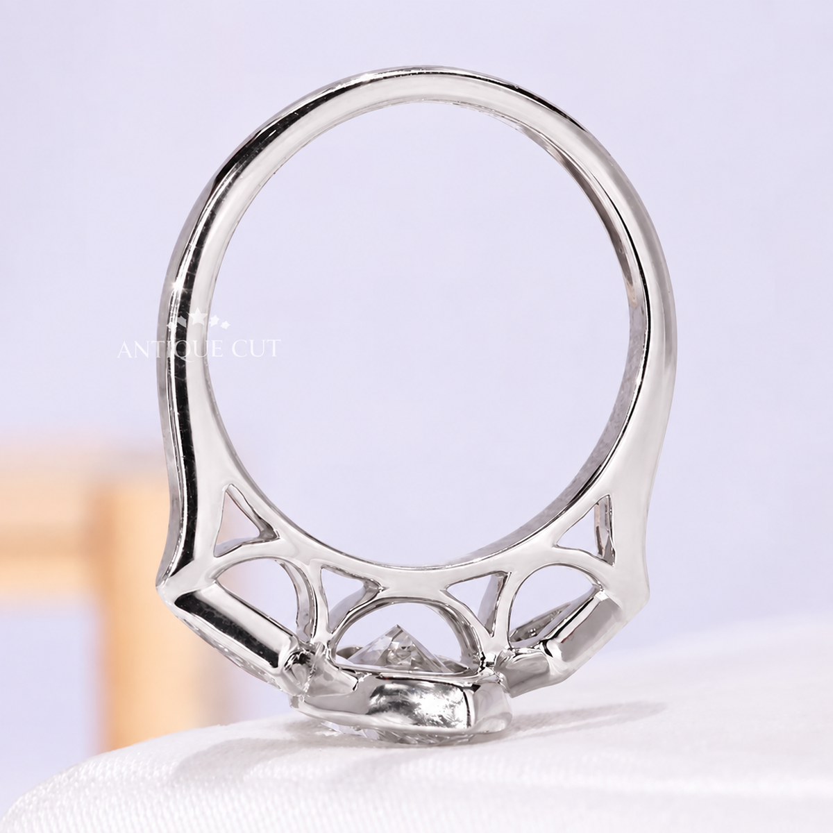 10k White Gold, 14k White Gold, 18k White Gold, Platinum