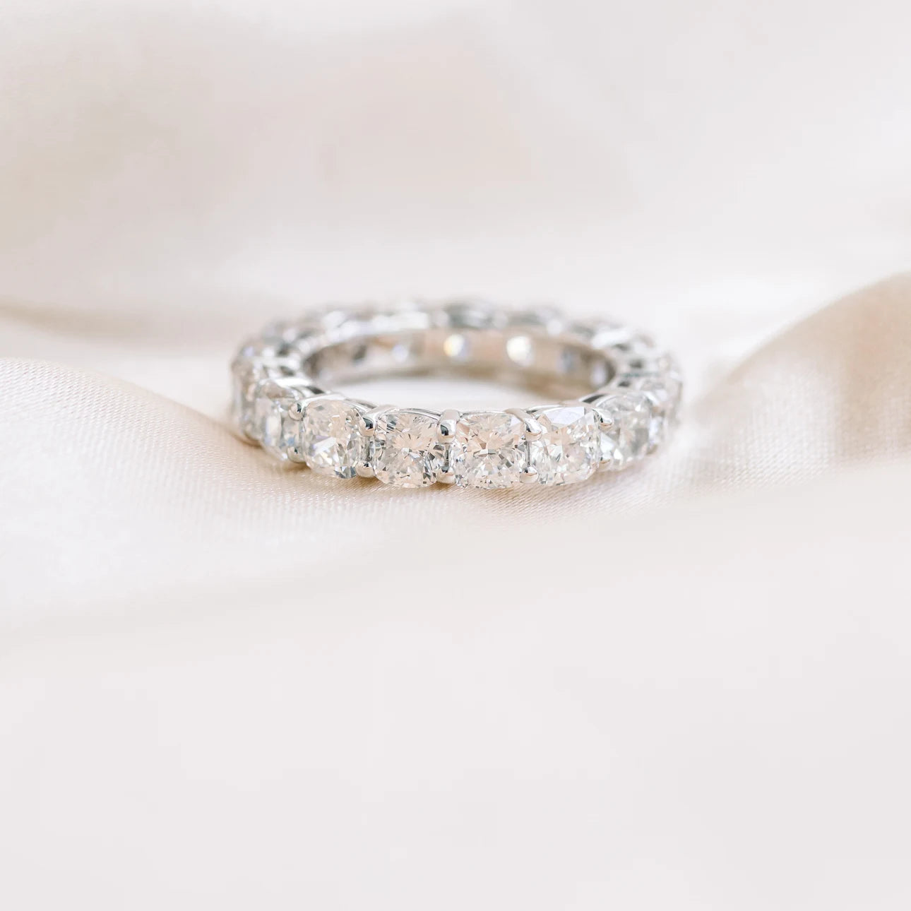 #Color_White Gold