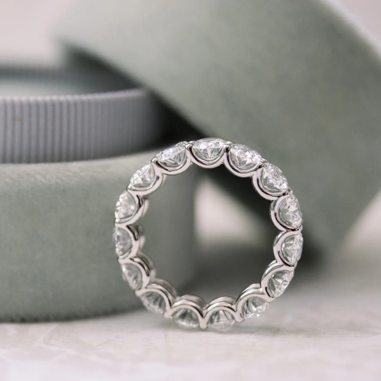 #Color_White Gold