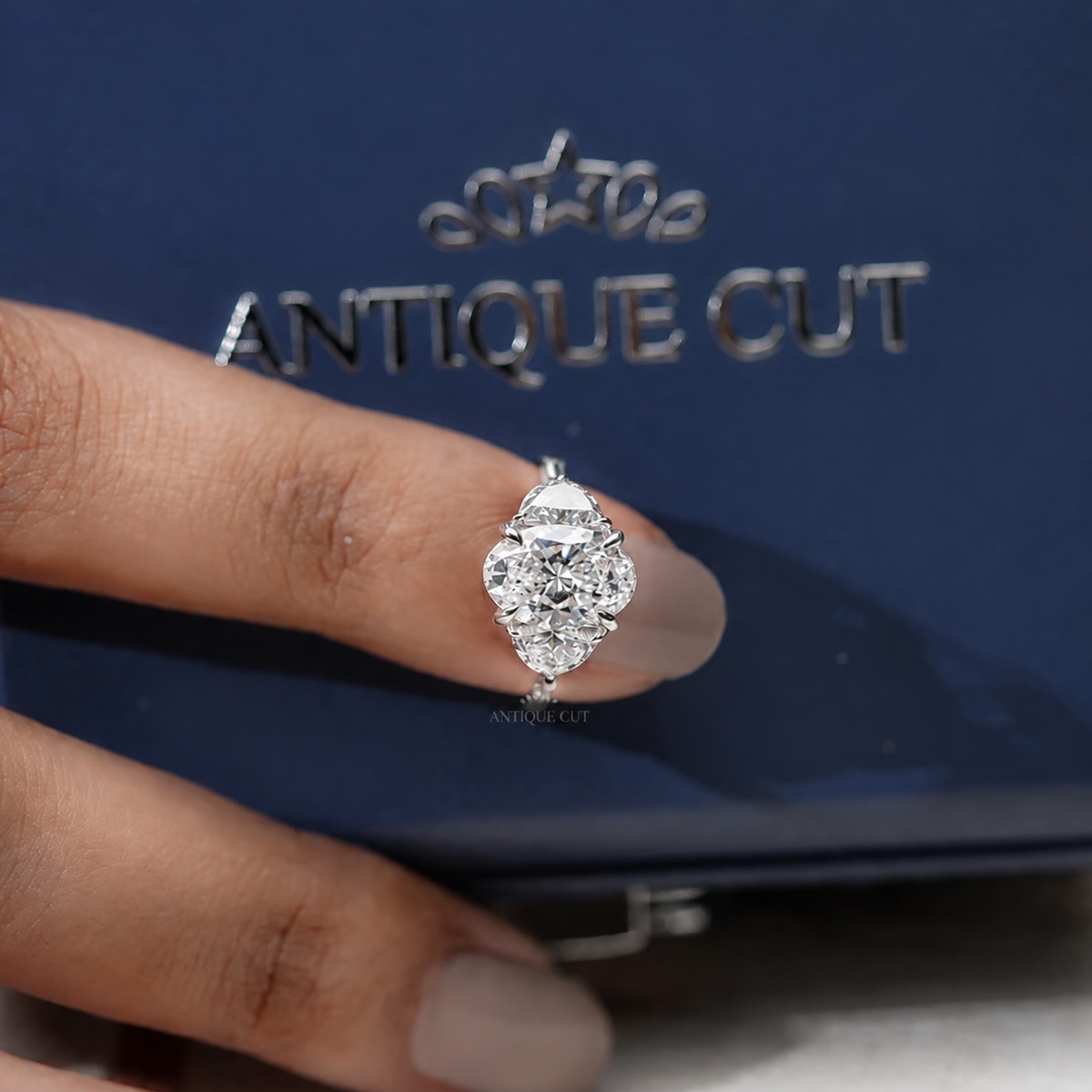 10k White Gold, 14k White Gold, 18k White Gold, Platinum