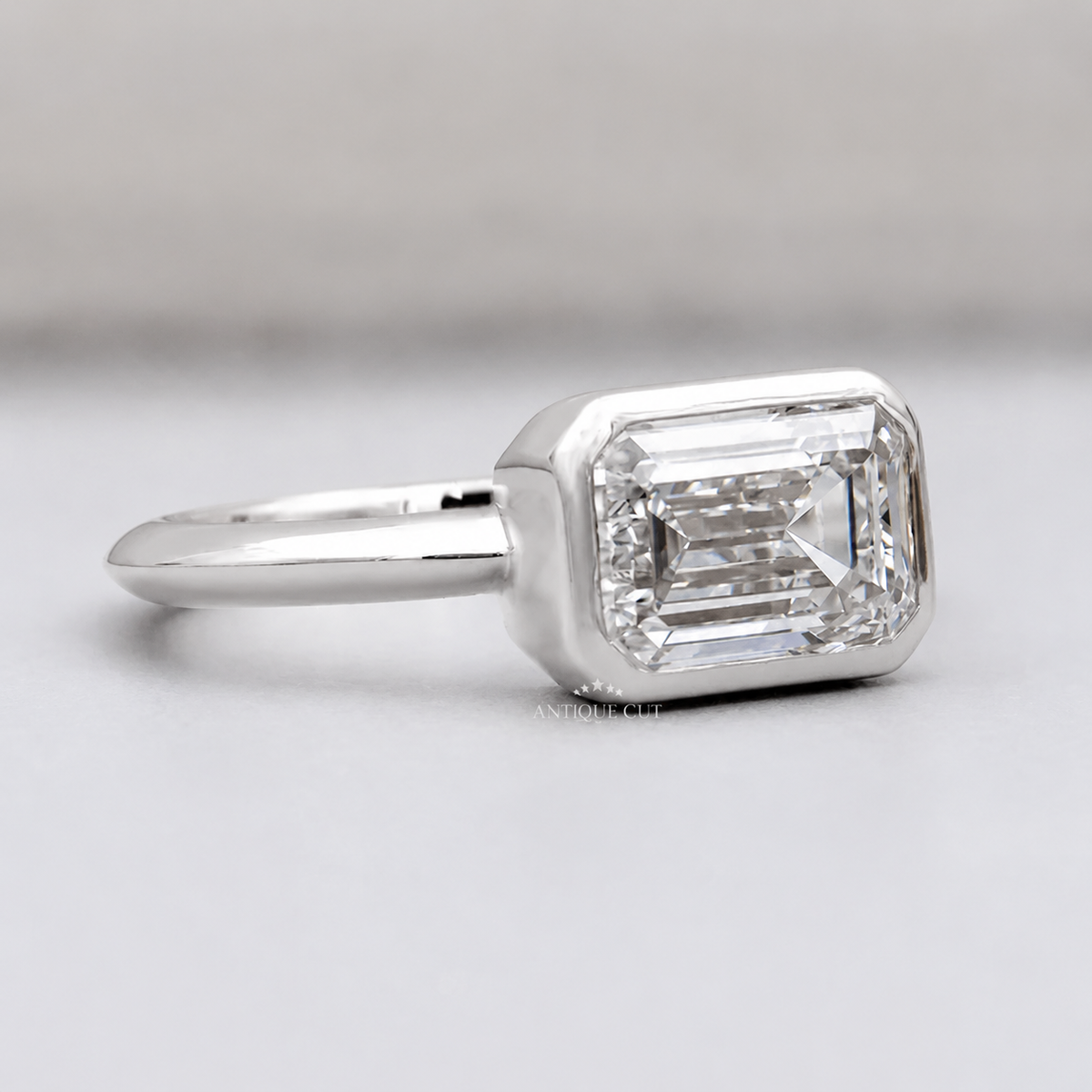10k White Gold, 14k White Gold, 18k White Gold, Platinum